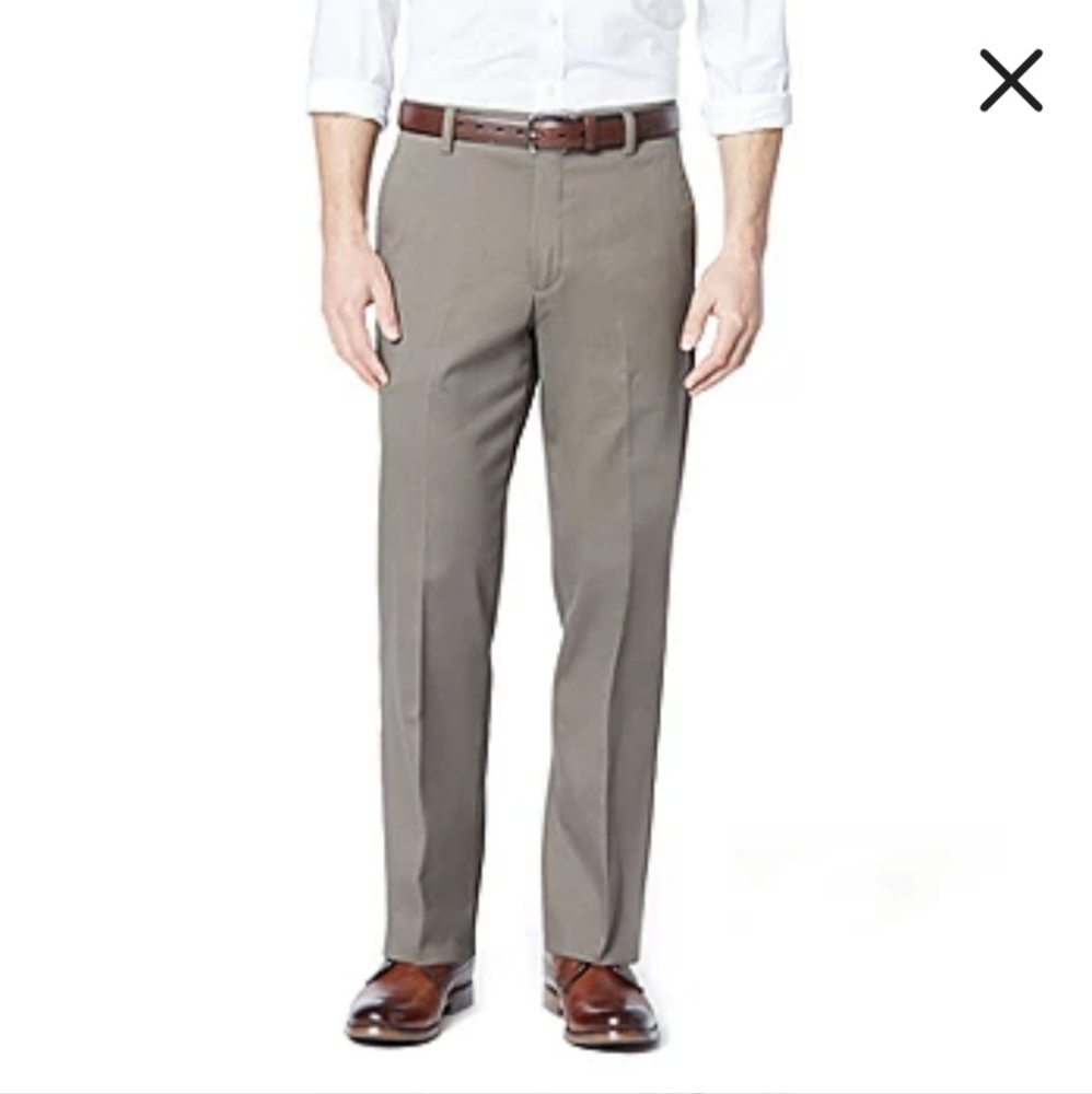 NEW Dockers Easy Stretch Men's Classic Fit Flat Front Gray Khaki Pants 32x34